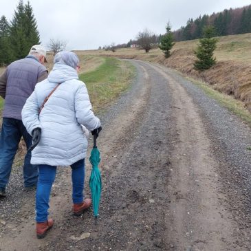 Zöld séta a Providentia Idősek Központjával a Hármashalom-oltárhoz április 9.-én 
